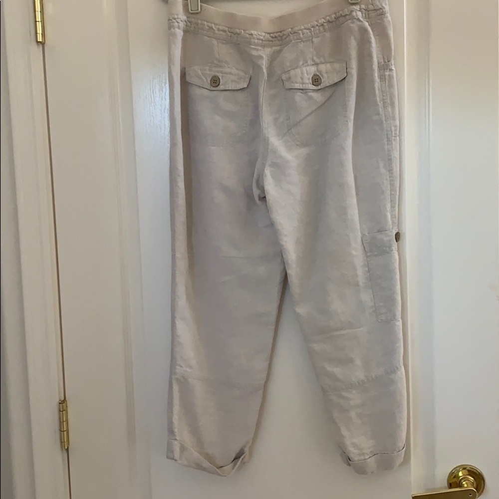 Linen cropped cargo pants. Classic and cool - Picture 2 of 3